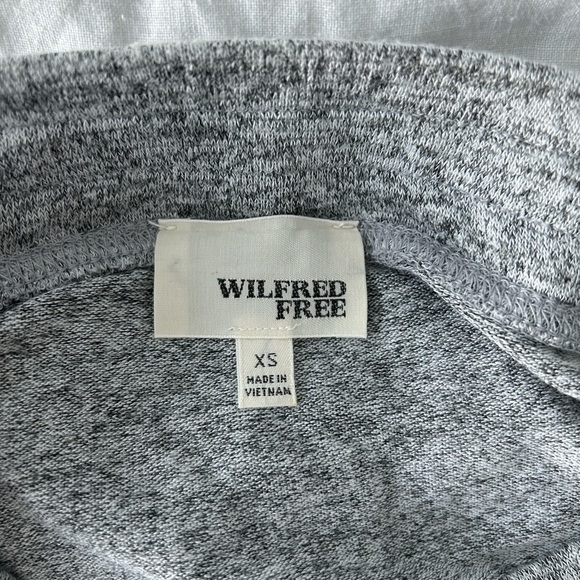 Aritzia Wilfred Free skirt - Picture 6 of 6